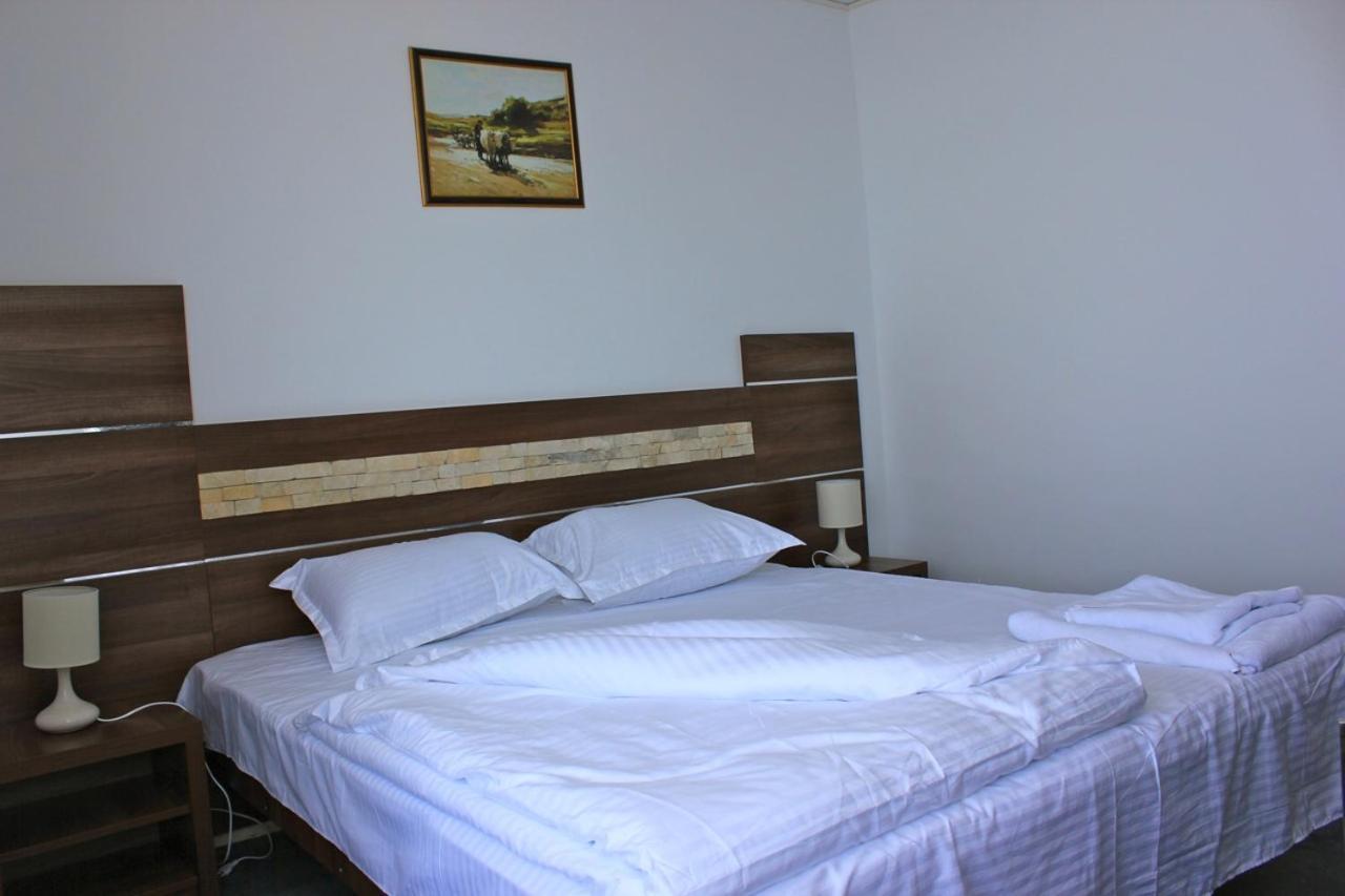 Complex Hotelier Steaua De Mare - Hotel Meduza Eforie Nord Exteriör bild